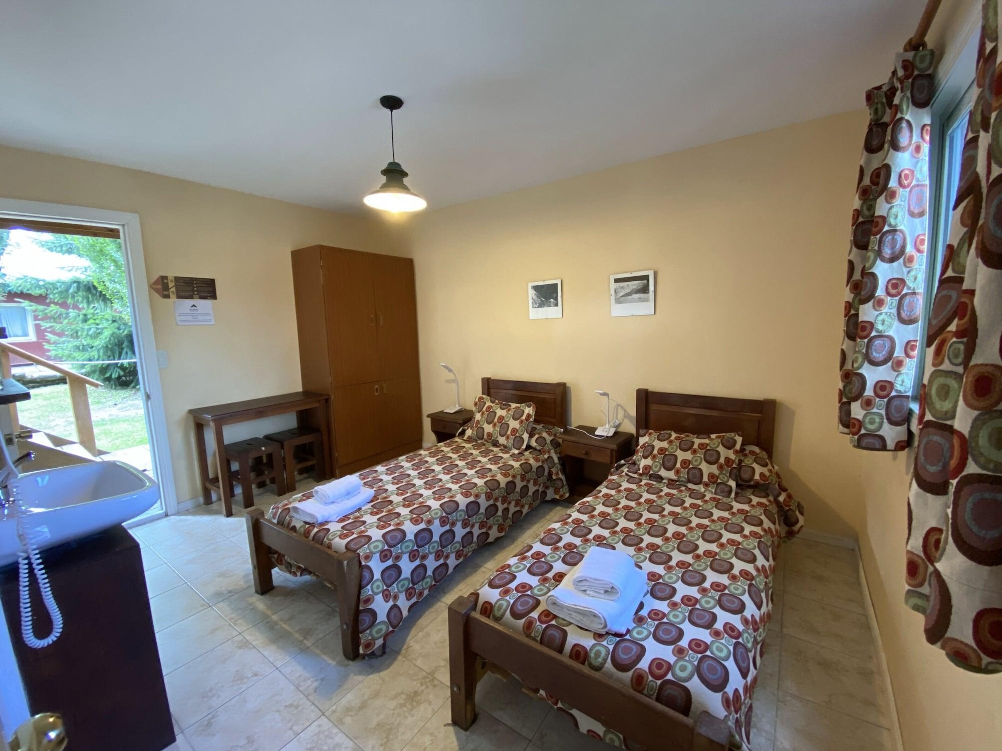 Hostel Los Pioneros El Calafate Luaran gambar