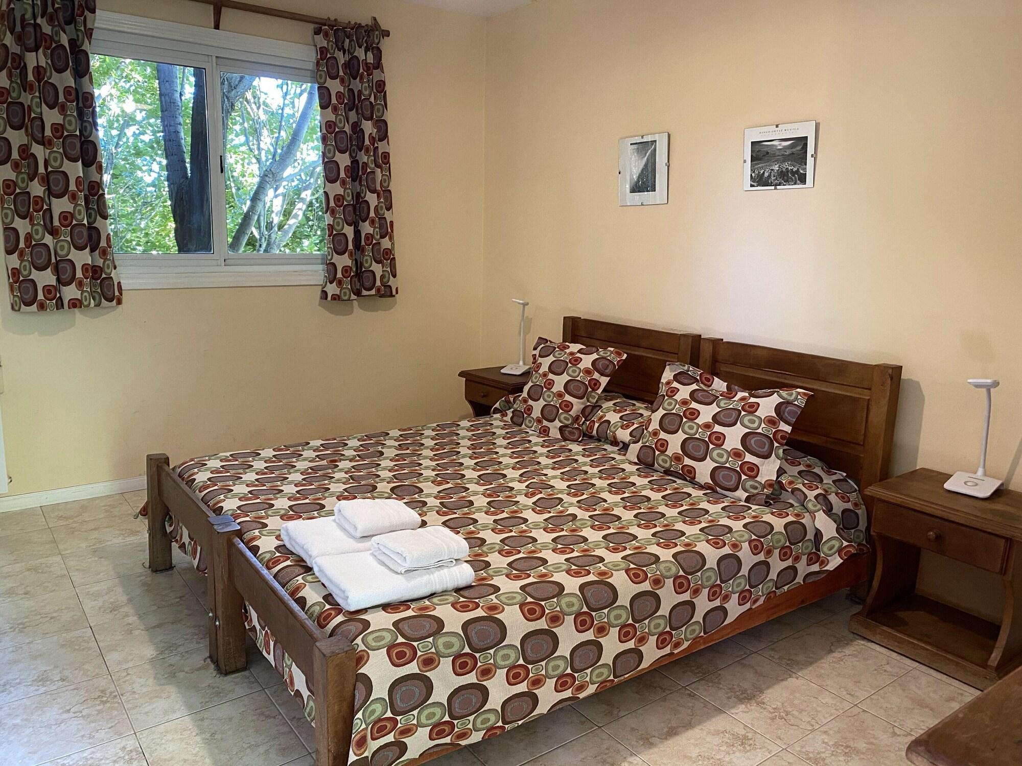 Hostel Los Pioneros El Calafate Luaran gambar