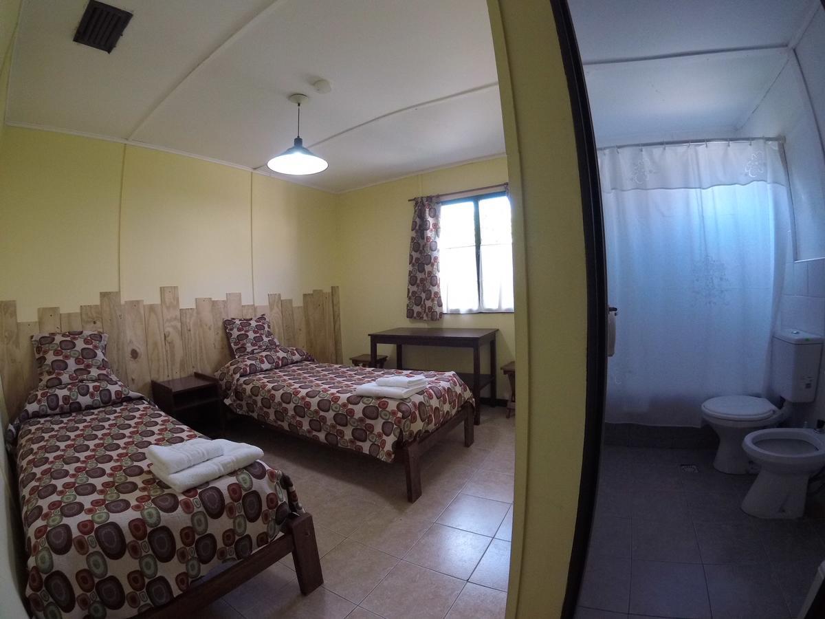 Hostel Los Pioneros El Calafate Luaran gambar