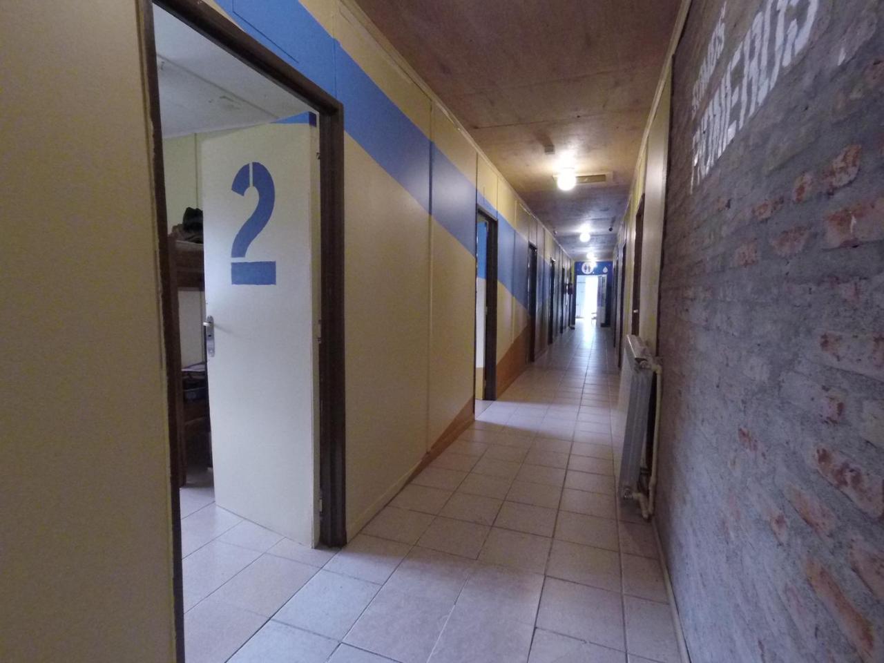 Hostel Los Pioneros El Calafate Luaran gambar