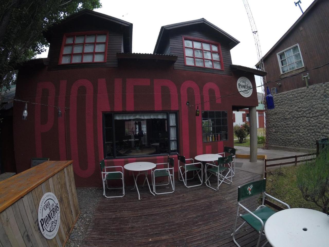 Hostel Los Pioneros El Calafate Luaran gambar